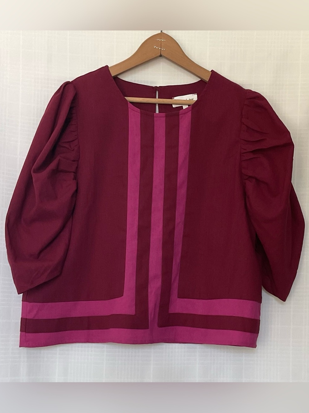 Entro Maroon and pink 3/4 length puff sleeve top new with button